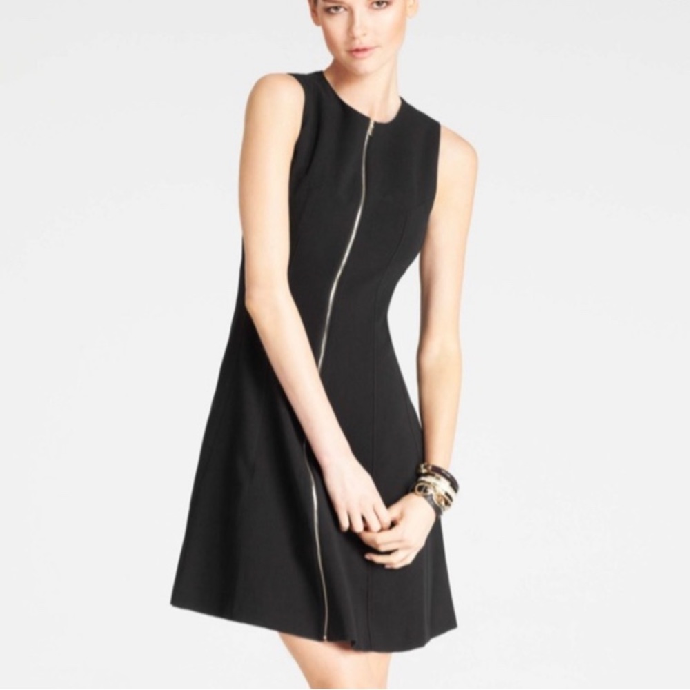 Ann Taylor Black Knit Dress w long front Zipper